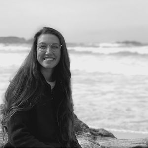 Meet your Posher, Madalyn